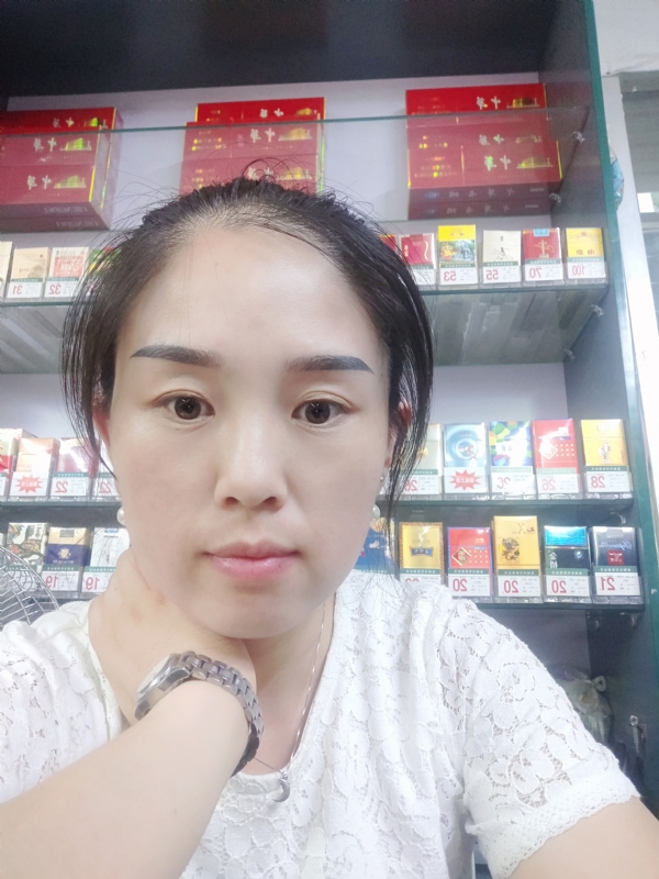 睿智的第二张照片--信阳相亲服务中心