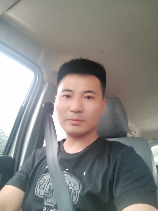 等风也等你的第一张照片--信阳相亲服务中心
