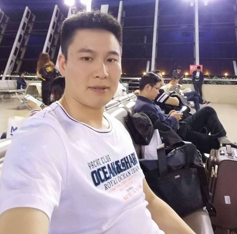 阳光灿烂的第一张照片--信阳相亲服务中心