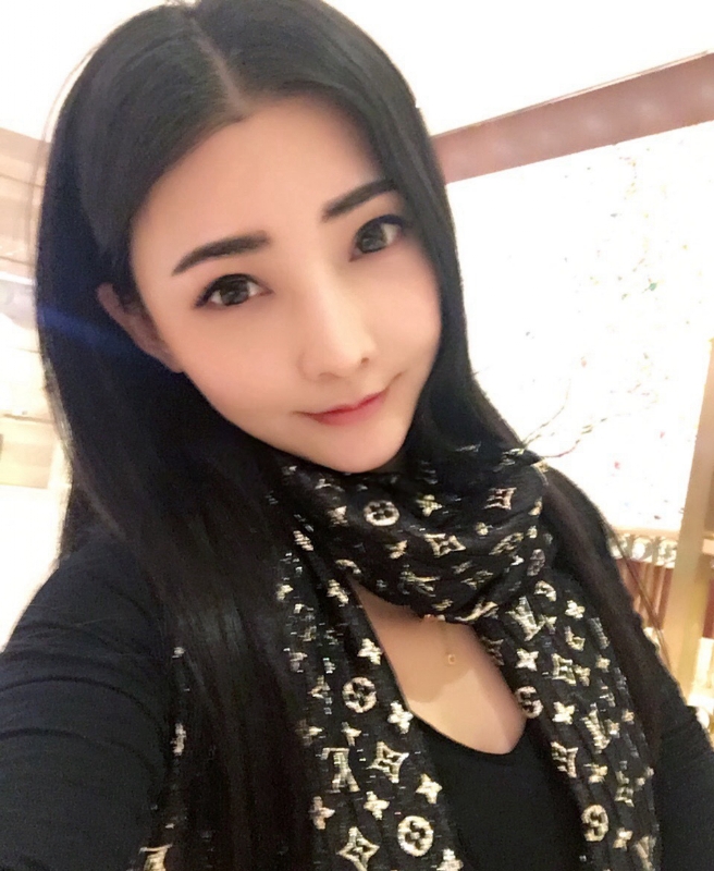 詩詩的第一张照片--信阳相亲服务中心