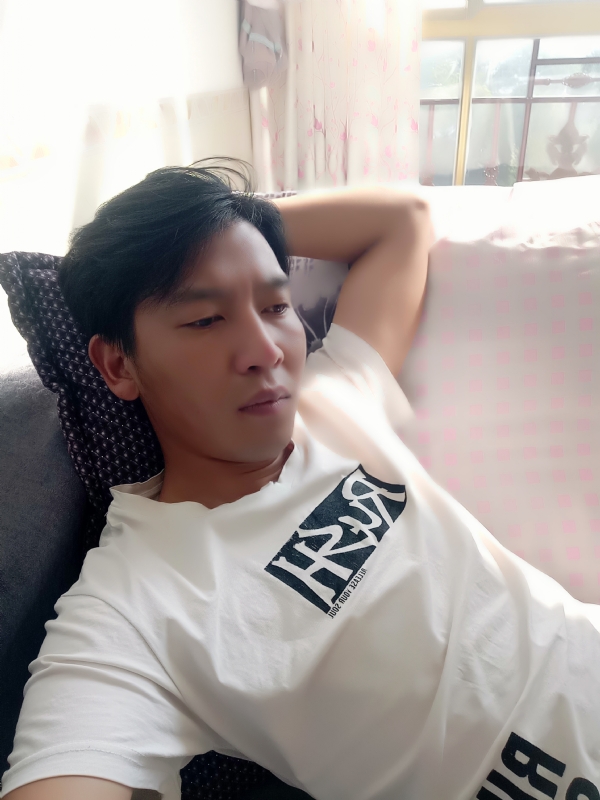 大通的第一张照片--信阳相亲服务中心