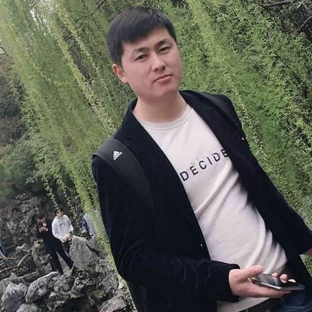 王誉翔的第一张照片--信阳相亲服务中心
