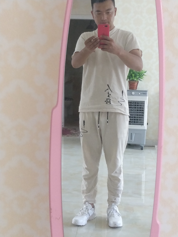 一天一根烟的第一张照片--信阳相亲服务中心