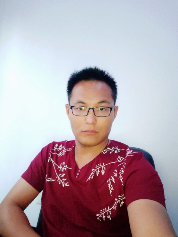泉海洋的第一张照片--信阳相亲服务中心