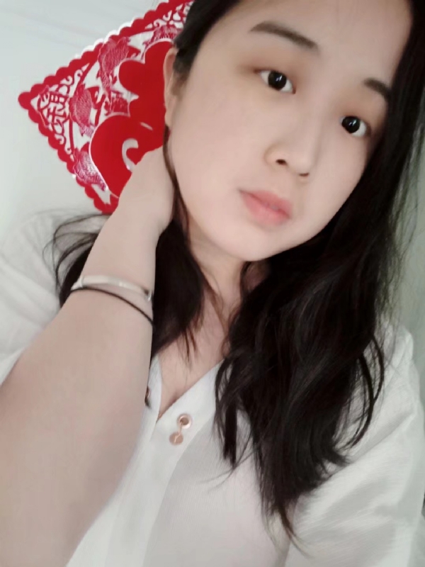 百合的第一张照片--信阳相亲服务中心