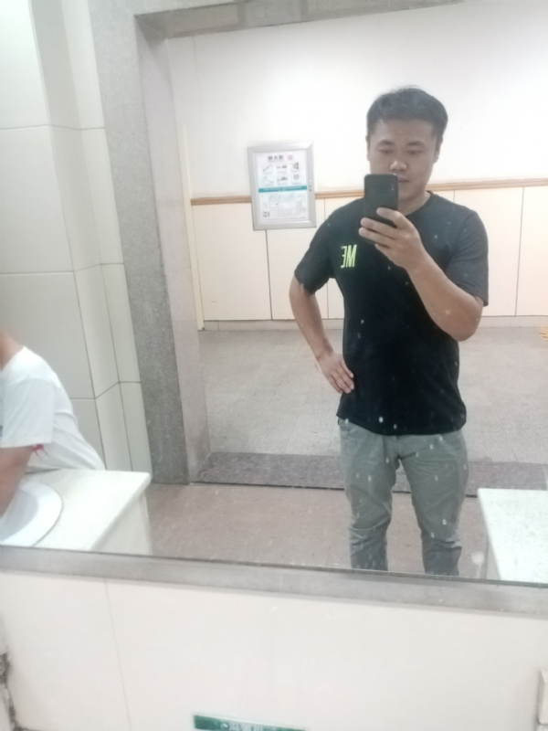 随遇而安的第一张照片--信阳相亲服务中心