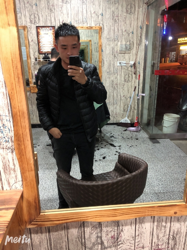 知足常乐的第三张照片--信阳相亲服务中心