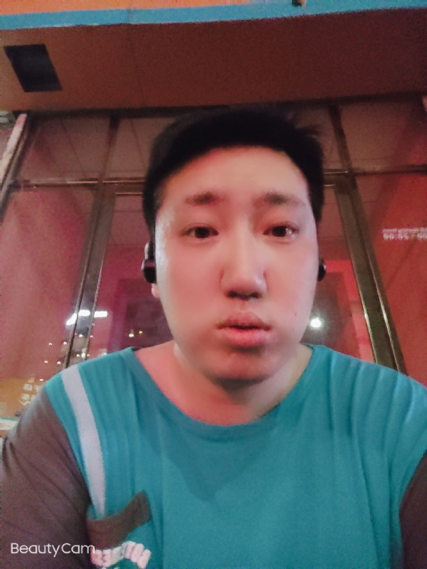 夜月星辰的第一张照片--信阳相亲服务中心