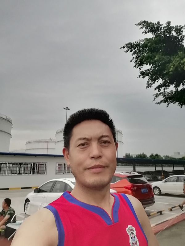 沧浪之水的第二张照片--信阳相亲服务中心