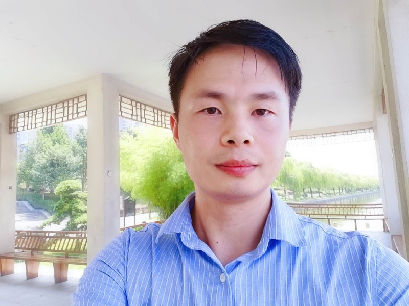 小艾同学的第二张照片--信阳相亲服务中心