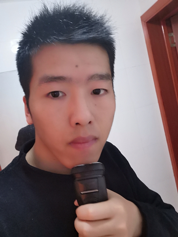 军哥的第一张照片--信阳相亲服务中心