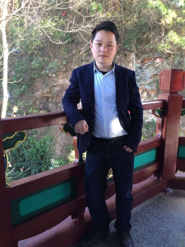 tang的第二张照片--信阳相亲服务中心