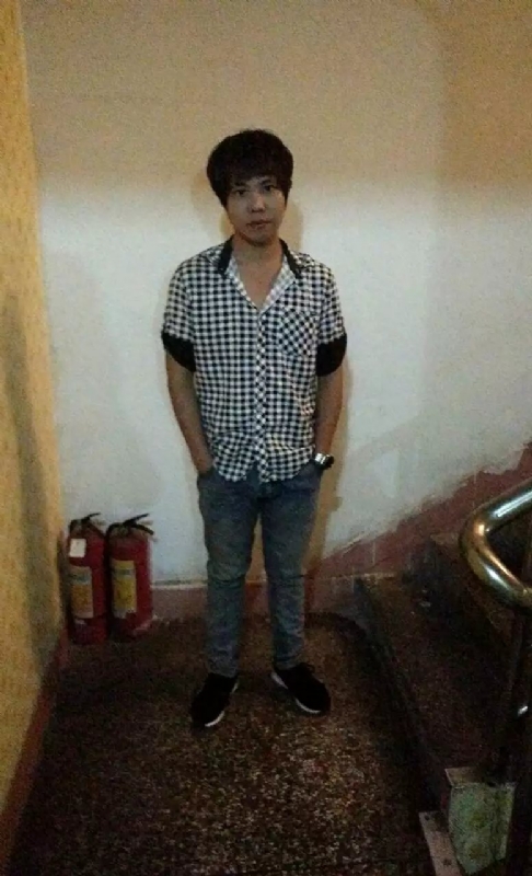 单身征婚的第一张照片--信阳相亲服务中心