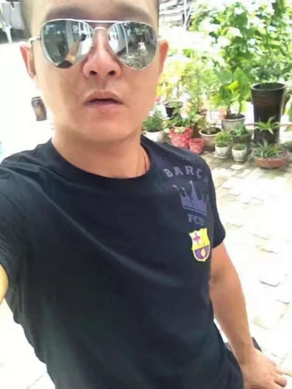 勇的第一张照片--信阳相亲服务中心