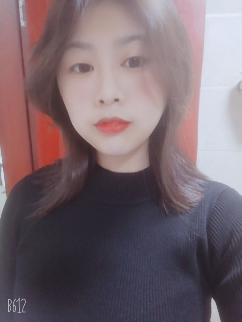 香菜的第一张照片--信阳相亲服务中心