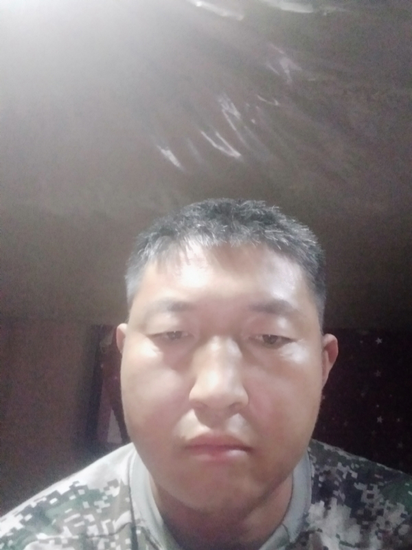 雪山浪子的第一张照片--信阳相亲服务中心