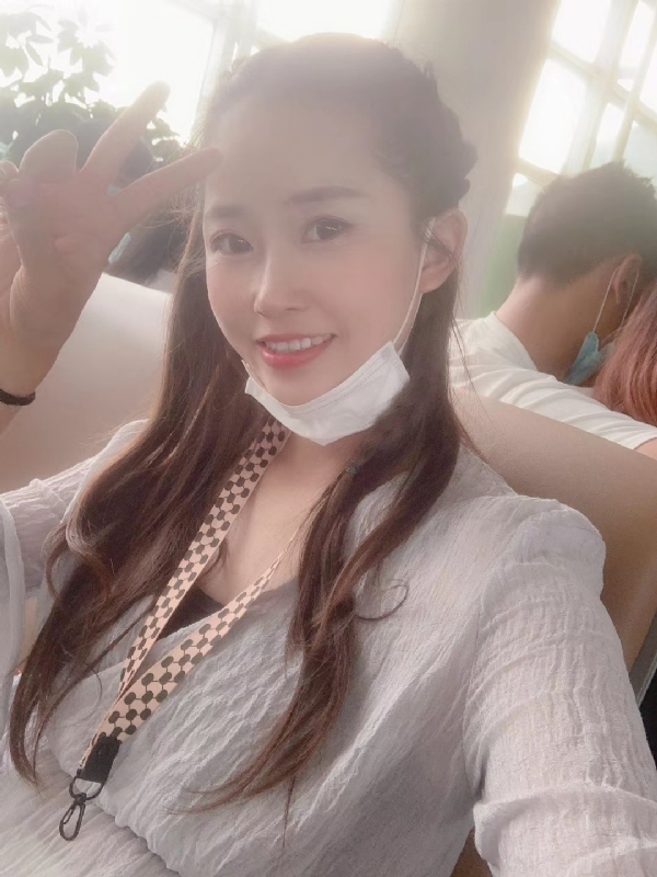 宁乙的第一张照片--信阳相亲服务中心