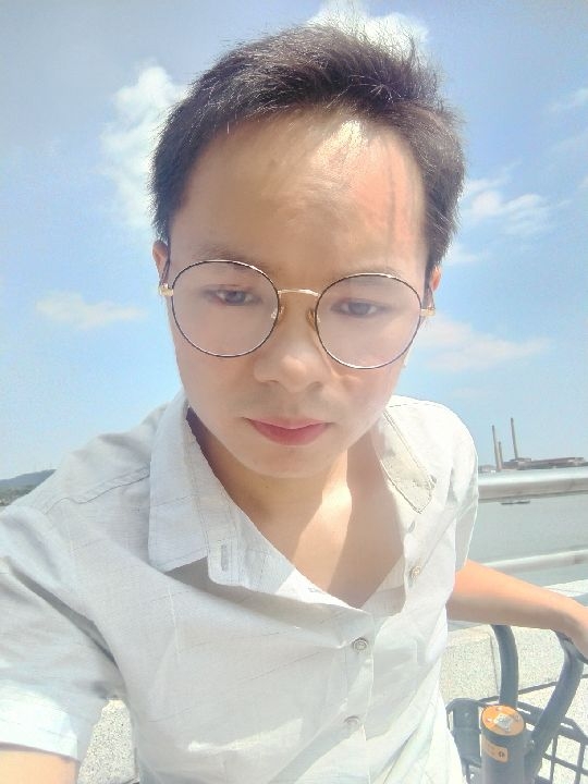 楠呐的第三张照片--信阳相亲服务中心