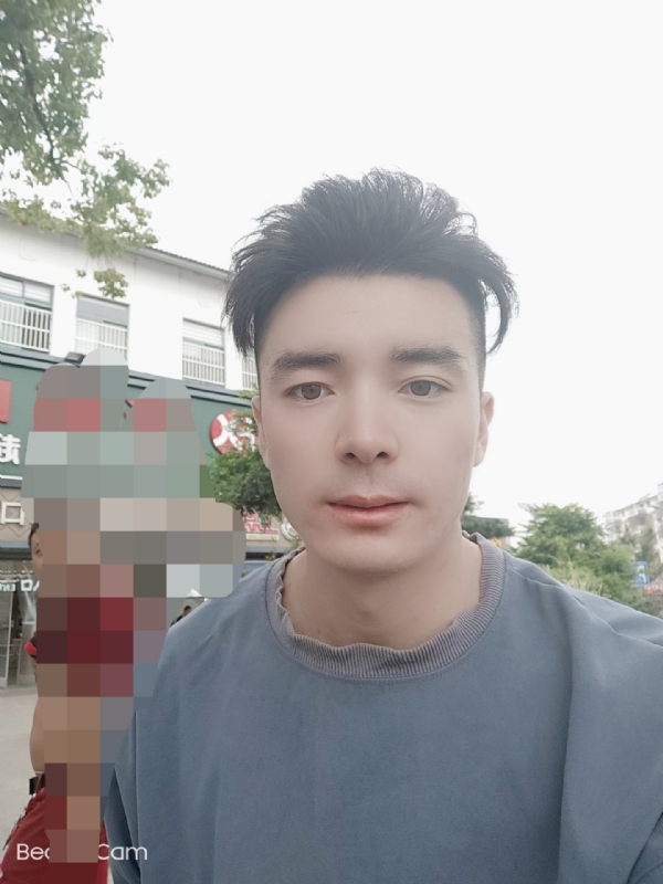 落下的第一张照片--信阳相亲服务中心