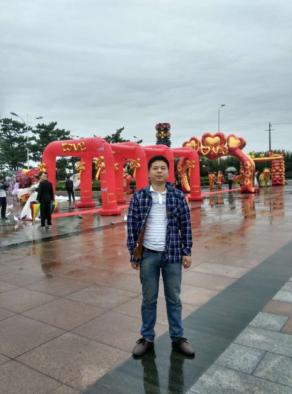 在奋斗的第三张照片--信阳相亲服务中心