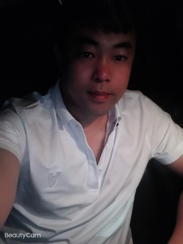 张苹果的第一张照片--信阳相亲服务中心
