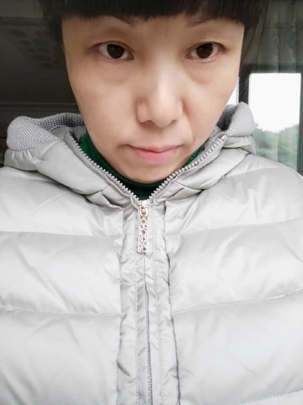 一抹幽蓝的第一张照片--信阳相亲服务中心