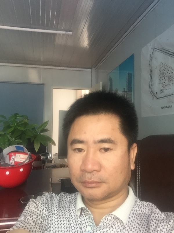 一步之遥的第一张照片--信阳相亲服务中心