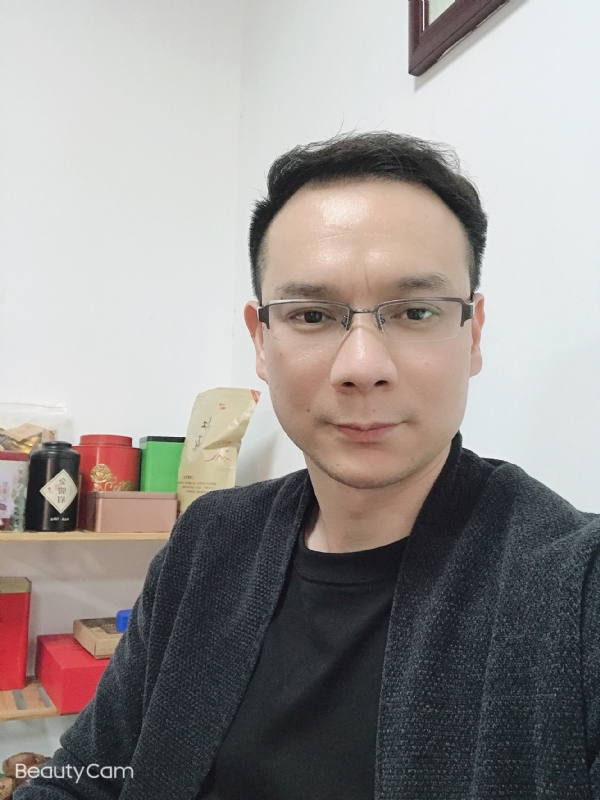韦的第一张照片--信阳相亲服务中心
