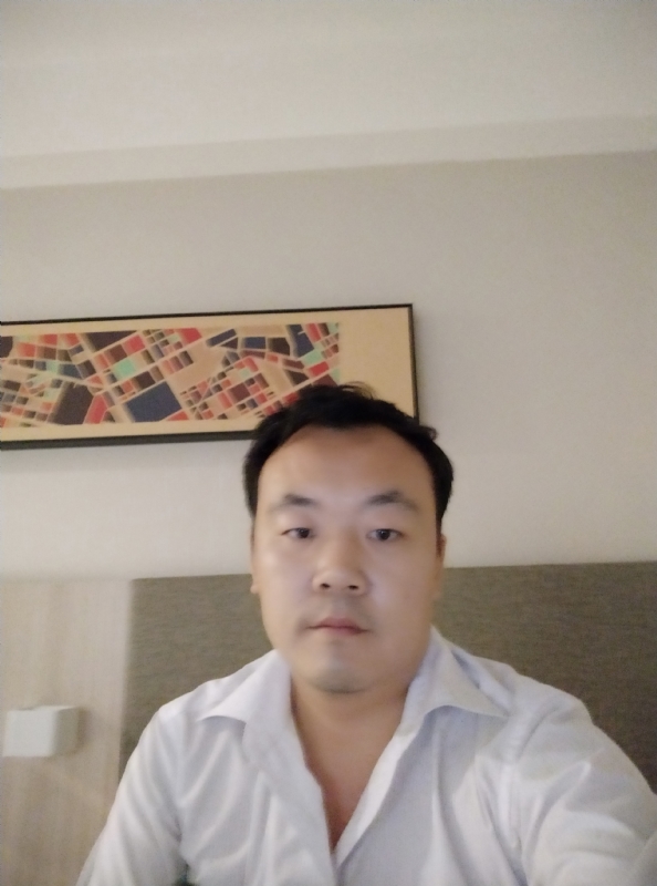落叶寂寞的第一张照片--信阳相亲服务中心