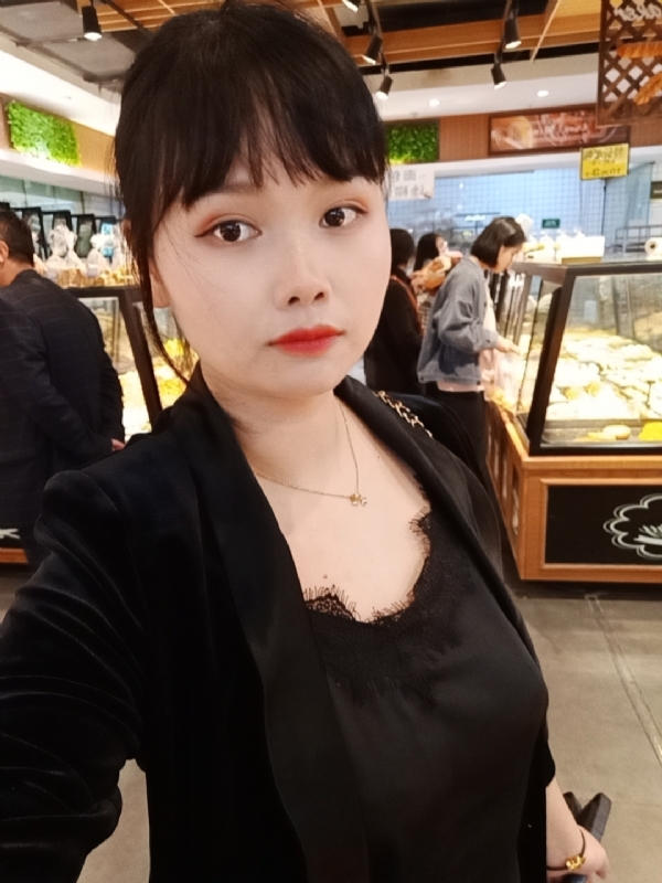 寒心的第二张照片--信阳相亲服务中心