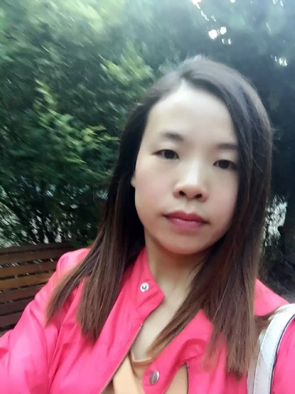 褪色的回忆的第一张照片--信阳相亲服务中心