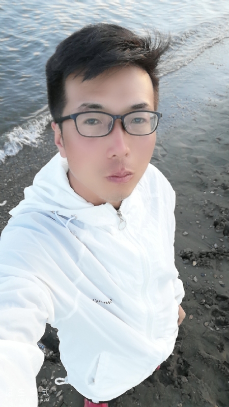 风的第一张照片--信阳相亲服务中心