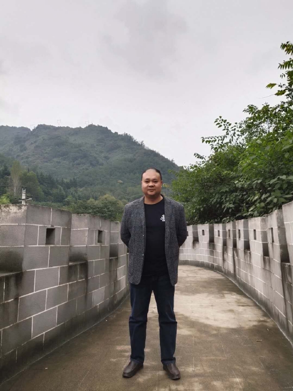 玉竹的第一张照片--信阳相亲服务中心