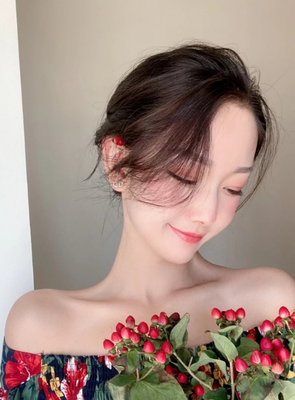 小诗vanessa的第二张照片--信阳相亲服务中心
