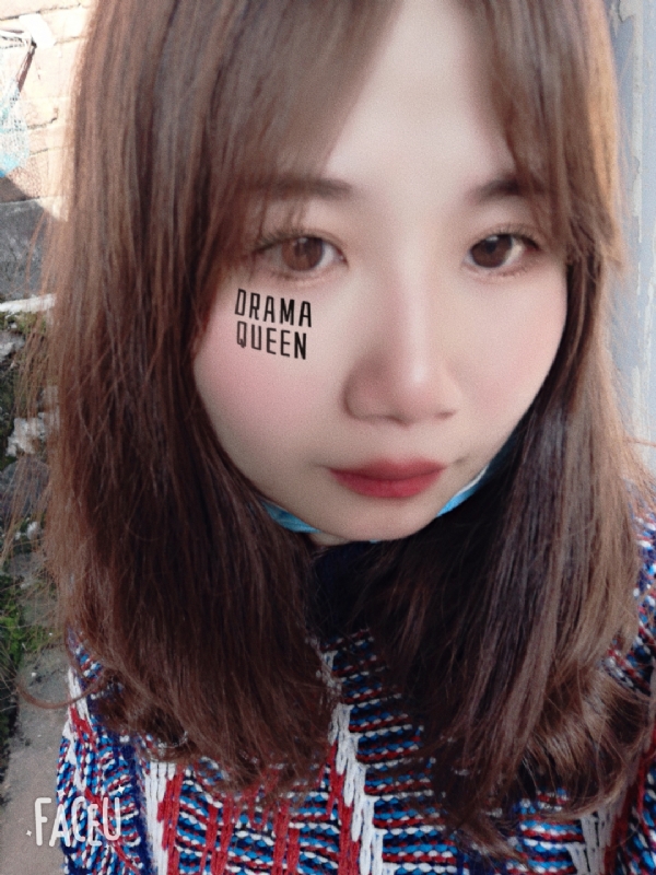花开半夏的第一张照片--信阳相亲服务中心