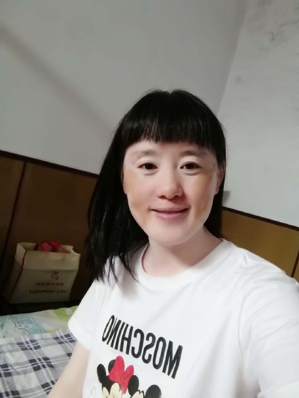 米儿的第三张照片--信阳相亲服务中心