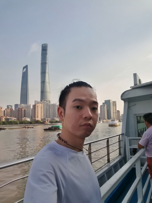 寻找爱情的孤单的第一张照片--信阳相亲服务中心