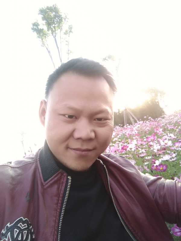 永远的永远的第一张照片--信阳相亲服务中心
