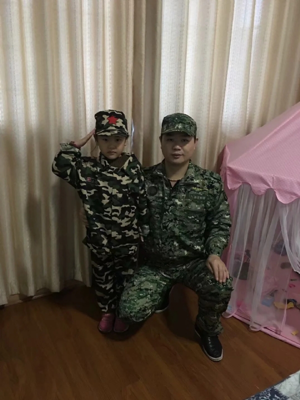 俗人的第一张照片--信阳相亲服务中心
