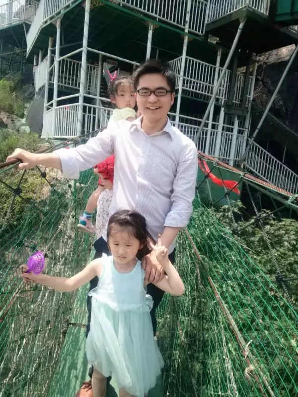 fengye的第一张照片--信阳相亲服务中心