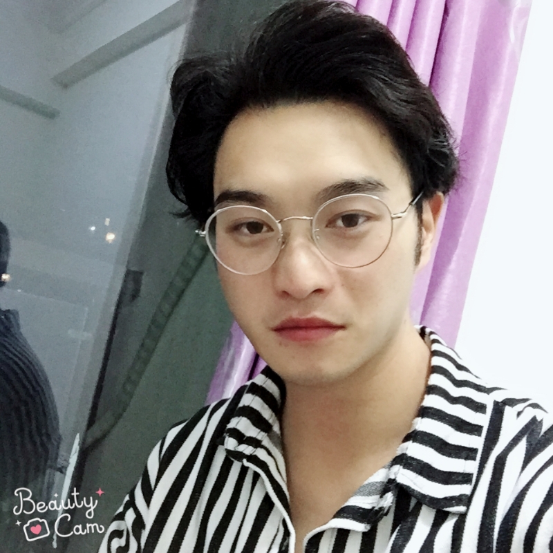 四月的第二张照片--信阳相亲服务中心