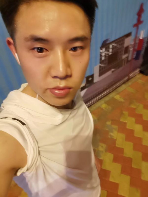 雷子的第一张照片--信阳相亲服务中心