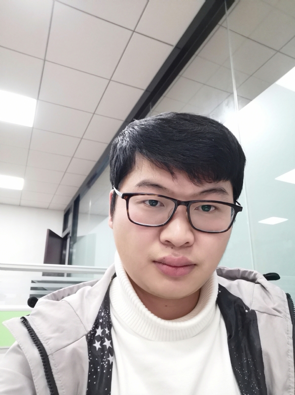 乀漓洛的第一张照片--信阳相亲服务中心