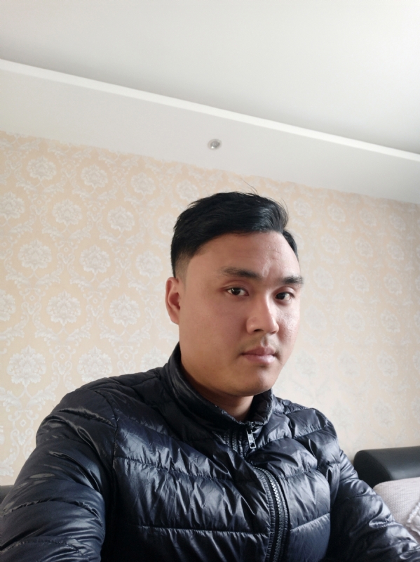 七七点的第一张照片--信阳相亲服务中心