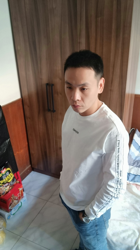 没有蜡笔的小航的第二张照片--信阳相亲服务中心