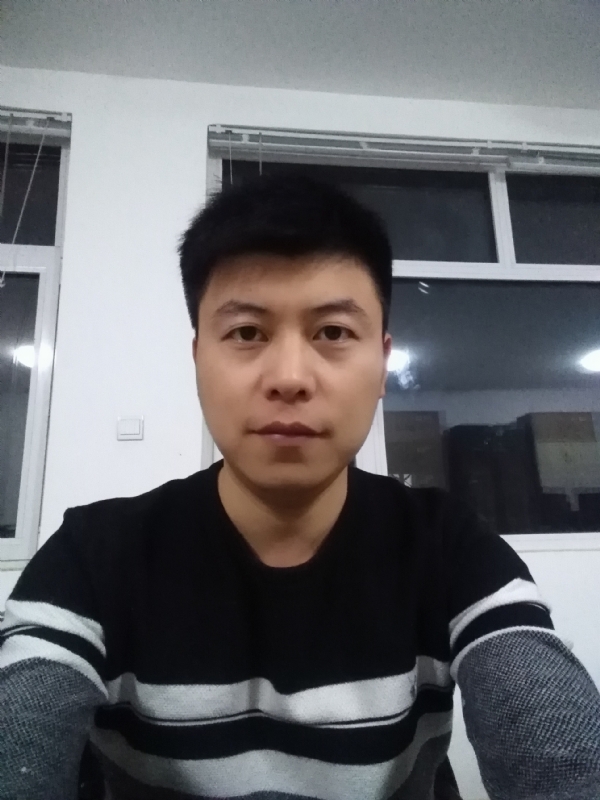 呵呵的第一张照片--信阳相亲服务中心