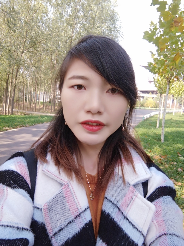 hely的第一张照片--信阳相亲服务中心