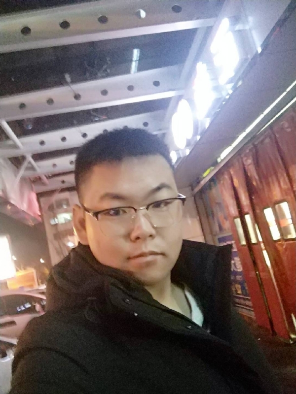 杜跃龙的第一张照片--信阳相亲服务中心