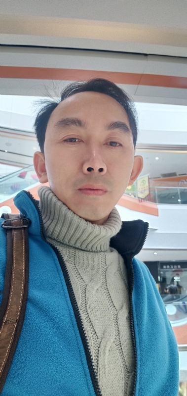 峤哥的第一张照片--信阳相亲服务中心