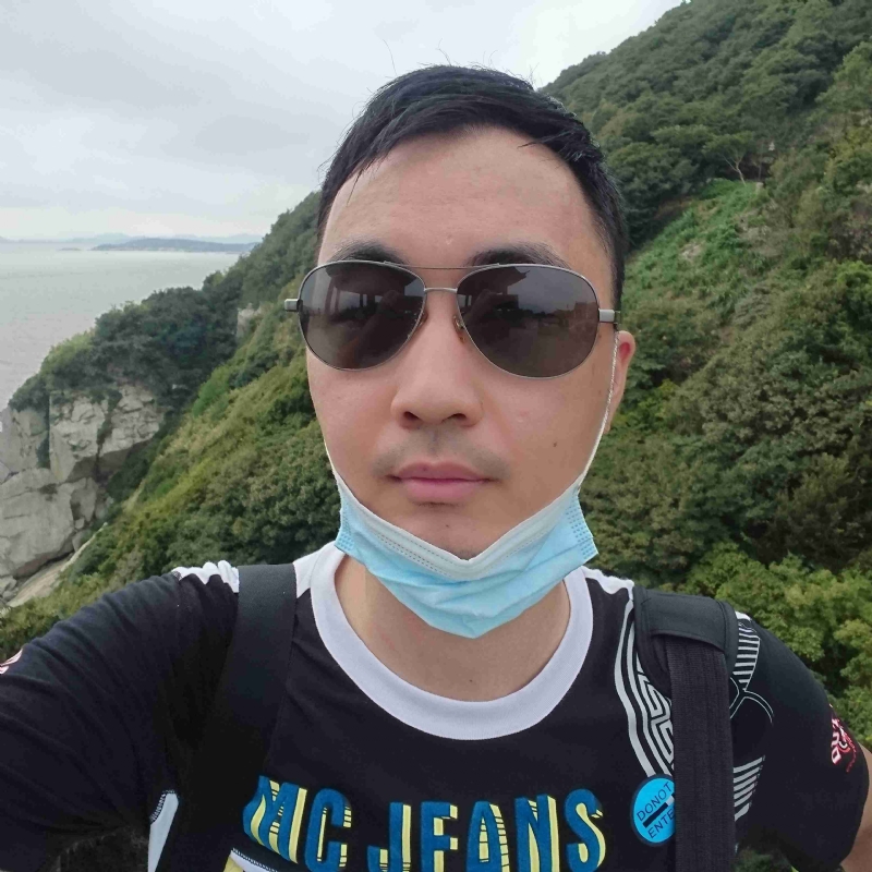 h君的第一张照片--信阳相亲服务中心